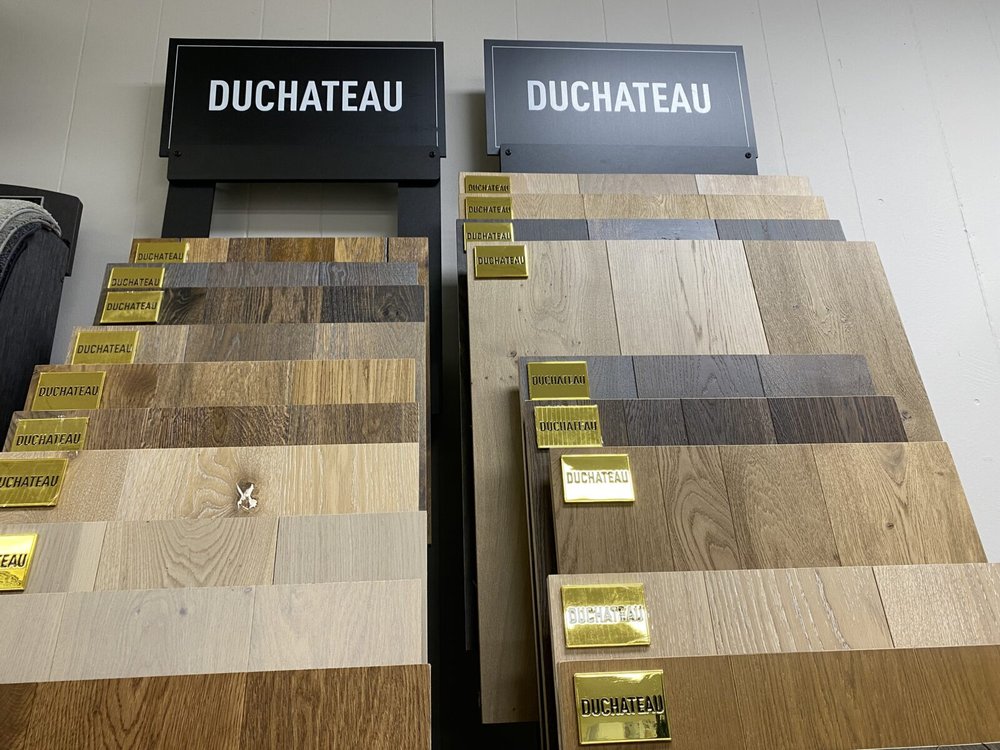 Midway-Carpet-Duchateau-Display